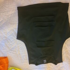 SHEIN Black Crop Top